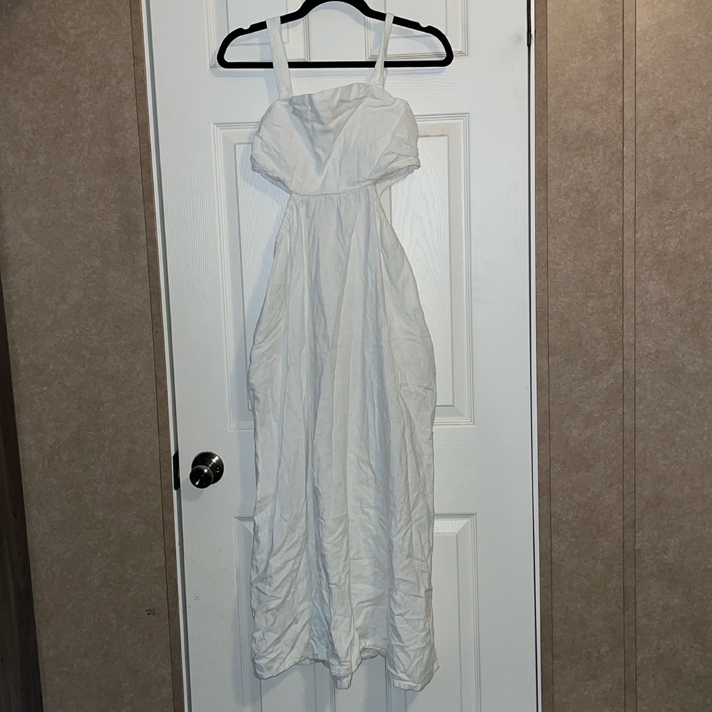 249 white linen dress